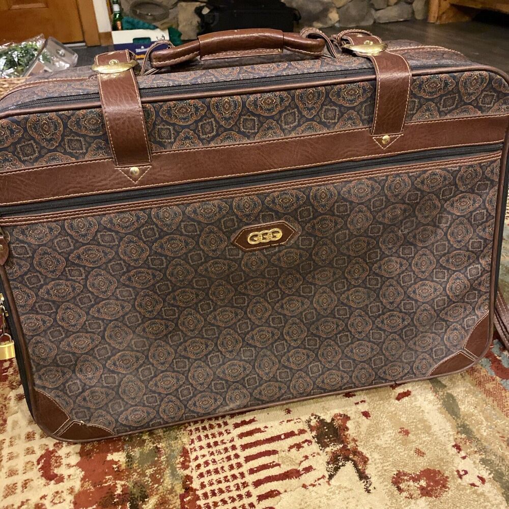 Vintage GGG Rolling Suitcase Paisley Print Leather Handle Strap Buckles Luggage